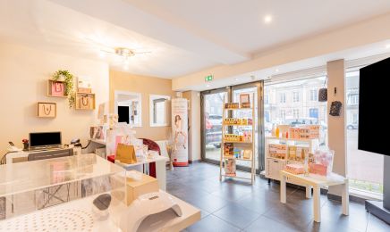 Charm Nails : Manucure à Pont-Saint-Pierre