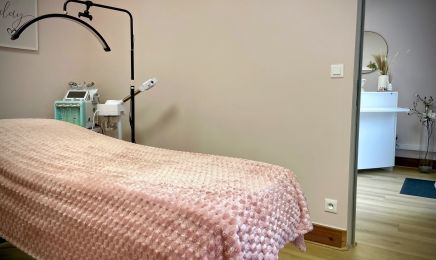 Claire Morelle : votre instant beauté : Manucure à Flines-lez-Raches
