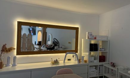 Massis Beauty Studio: Kosmetikstudio in Mainz