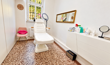 Zaslavskij Aesthetics - Olga Zaslavskij ästhetische Behandlungen: Kosmetikstudio in Wiesbaden