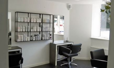 The Studio 360: Friseur in Hamburg