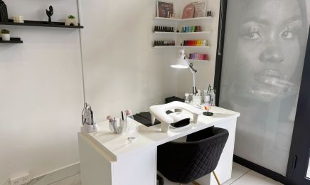 Mey beauty ongles & beauté du regard : Institut de beauté à Viry-Châtillon