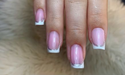 Betty Beauty Nails & Lash by’LS : Institut de beauté à Lapalud