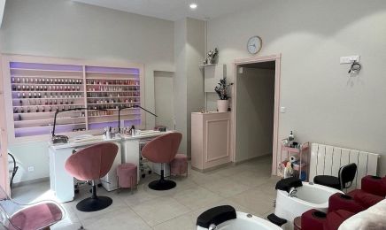 T&T BEAUTÉ : Manucure à Paris