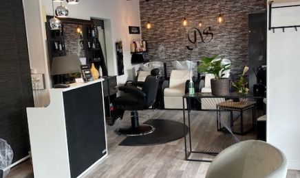 JS Créa’tif : Coiffeur à Maromme