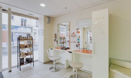 Saint Algue - Courbevoie : Coiffeur à Courbevoie