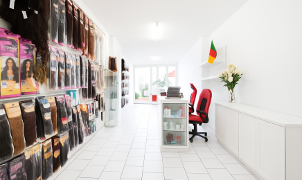 La Beauté Hair Center: Nagelstudio in Düsseldorf