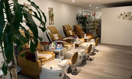 Annie’s Nails & Spa: Nagelstudio in Düsseldorf