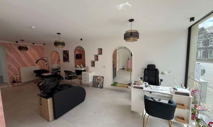 Giuly beauty  : Manucure à Bertrix