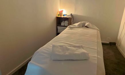 Janthima Massages : Institut de beauté à Bastia