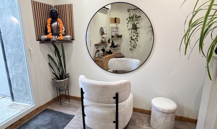   Le Cocon : Coiffeur à Bésayes