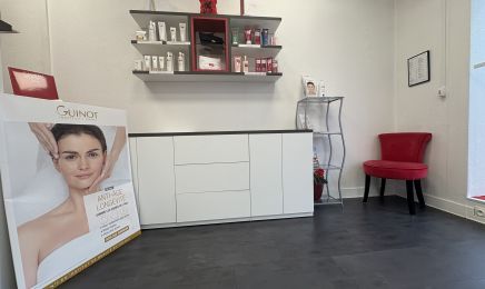 Harmonie Institut de Beauté : Manucure à Tours