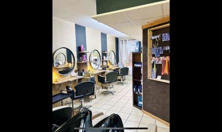 Les ciseaux de l’or  : Institut de beauté à Monbazillac