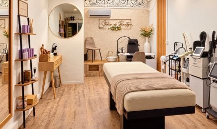 Studio Of beauty ( Drainage lymphatique & prothésiste ongulaire) : Coiffeur à Aix en provence