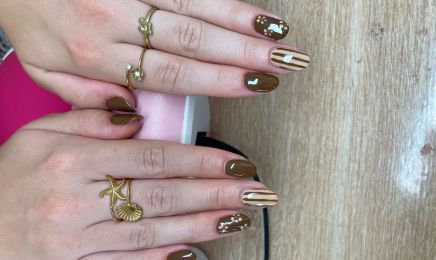 Coline Nails : Coiffeur à Lorient