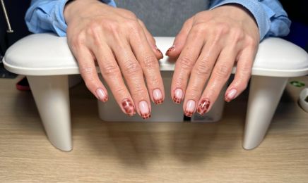 Purple Beauty  : Manucure à Meaux