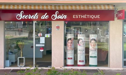 Électrolyse et Esthétique - SECRETS DE SOIN  : Manucure à Fontenay-le-Fleury