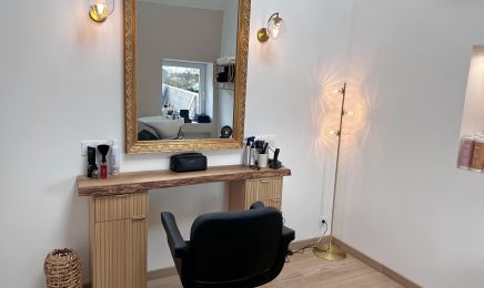 Elphie  : Coiffeur à Oslon