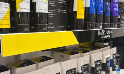 Safarik Hair & Beauty Salon: Nagelstudio in München