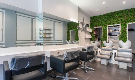 L’atelier de Marie Coiffure - Coiffeur Médaillé & Champion de France 2020 à 2025 : Coiffeur à Vincennes