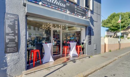 Mathias 23 : Coiffeur à Marseille