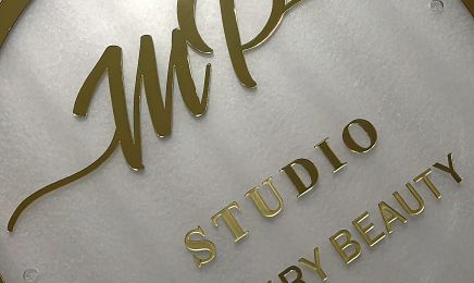 MP Studio Beauty : Manucure à Charleville-Mézières