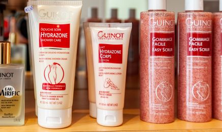 Charlott' Esthétic : Manucure à Firminy