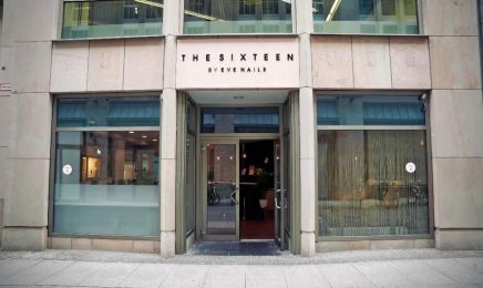 The Sixteen Nagelstudio: Nagelstudio in Leipzig