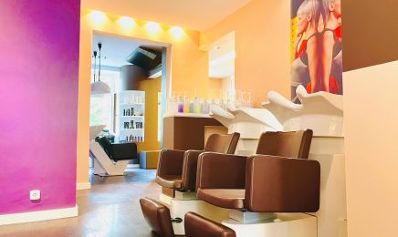 Weaam Kisso Hairstudio - La Biosthetique : Barbershop in München