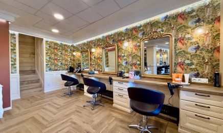 Le Salon Enchante : Coiffeur à Valentigney