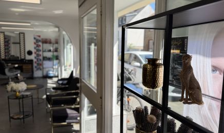 YasYous Haarstudio: Friseur in Wiesbaden