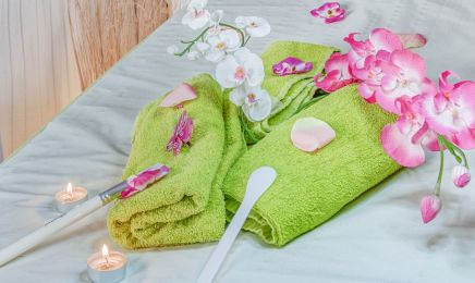 AURELIE ESTHETIK : Manucure à Sainte-Livrade-sur-Lot