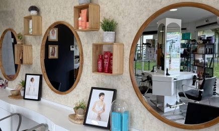 Viva La Vie by Apparences : Coiffeur à Salles
