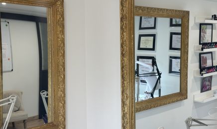 NK Nails and Lashes : Manucure à Niort