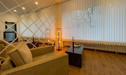 Gurbet Süzük - Heilpraktikerin und medizinsiche Kosmetikerin: Kosmetikstudio in Hannover