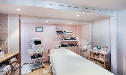 Un Temps Pour Soi By Marine : Institut de beauté à Colomars
