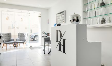 DH By Ahlem  : Coiffeur à Antibes