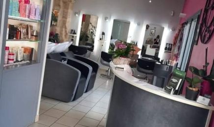 Connivence Babin sabrina : Coiffeur à Vindelle