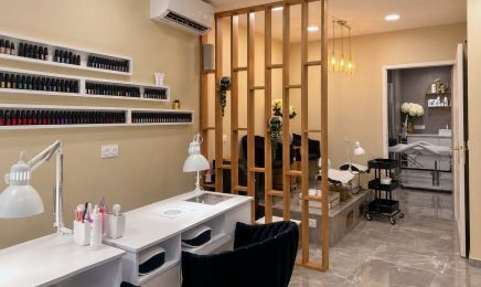 Glow Up - Maison de beauté - Nice : Manucure à Nice