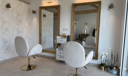 Nasta Hair Nail’s  : Institut de beauté à Saint-Sauveur-d'Émalleville