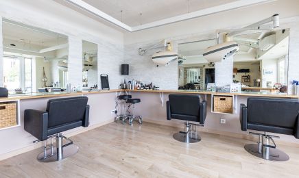 Les p’tites mains d’argent : Barbier à Artigues-près-Bordeaux