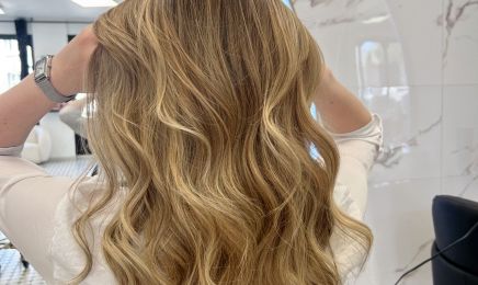 Maison La Coiffeuse : Coiffeur à Fougères