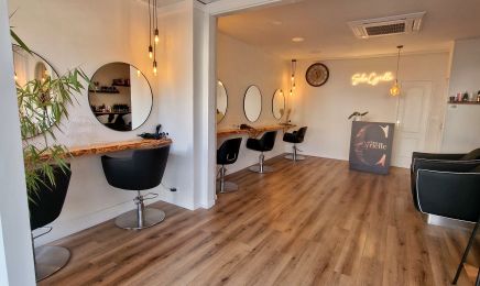 Selon Cyrielle  : Coiffeur à Biarritz