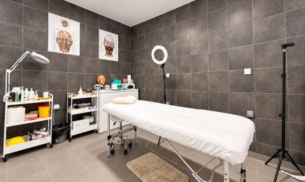 Cosmo Beauty Academy : Institut de beauté à Nice