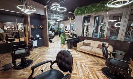 808 : Coiffeur à Lyon