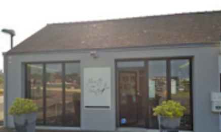 Juste à la Pointe : Coiffeur à Ligné