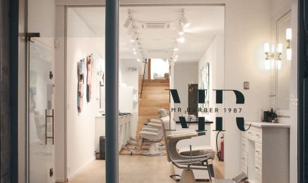 Mr Barber 1987 © - LIEGE : Coiffeur à Liège