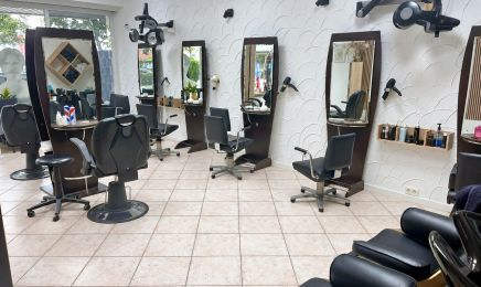 Hair and Beauty Salon bei Dilek: Kosmetikstudio in Velbert