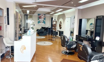 Friseur Samira hair & Kosmetik Studio : Friseur in Stein