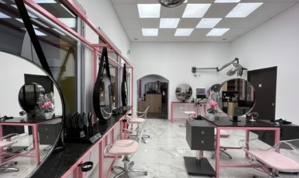 Aux deux cheveux : Coiffeur à Digne-les-bains